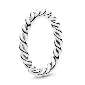 Pandora Intertwined Twist Stackable Ring
